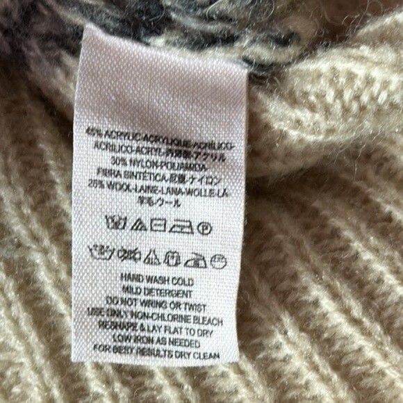 Free People Small Gray Black Animal Print Cardigan Sweater Acrylic - Picture 4 of 4